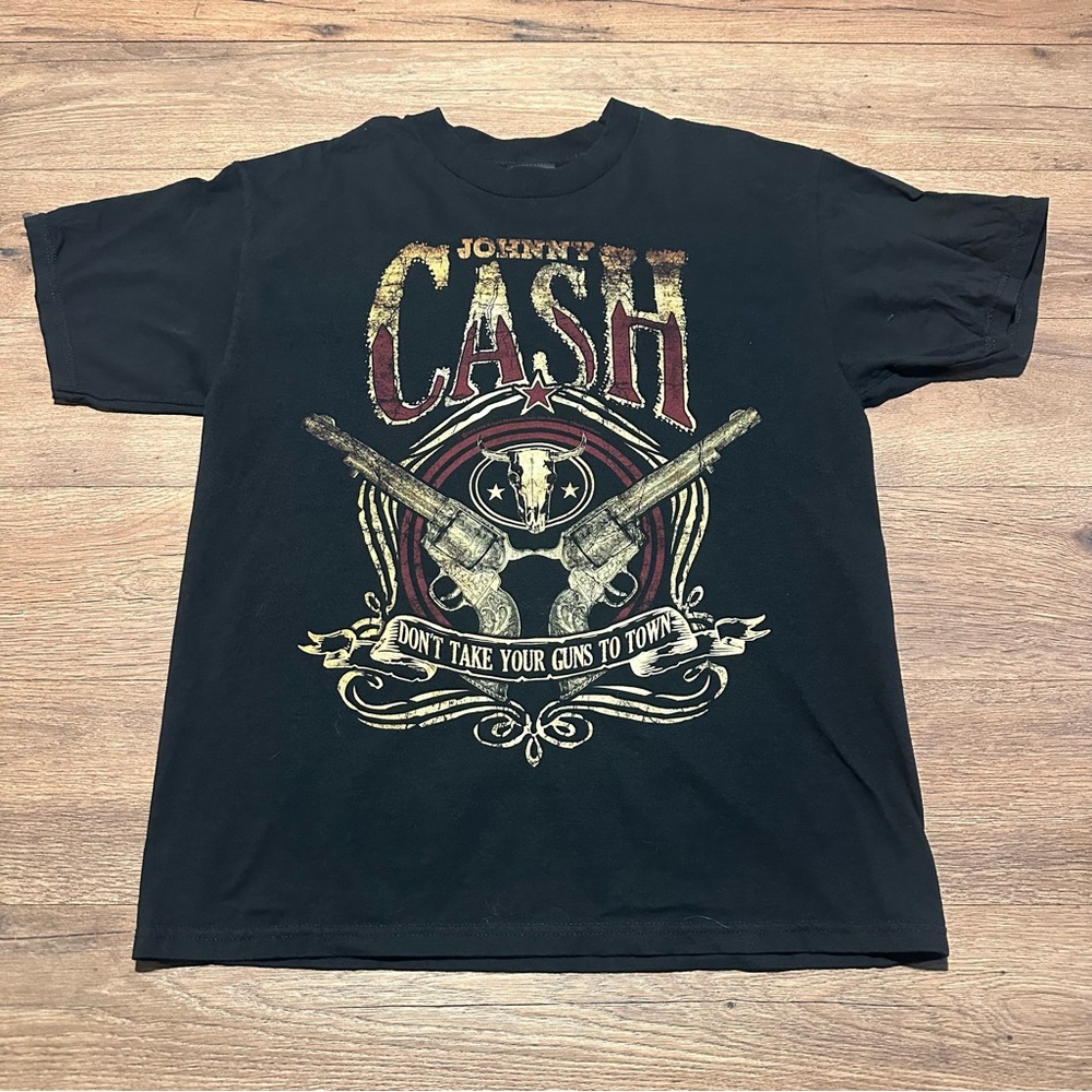 Johnny Cash Don’t Take Your Guns To Town Graphic Tee Size Large
